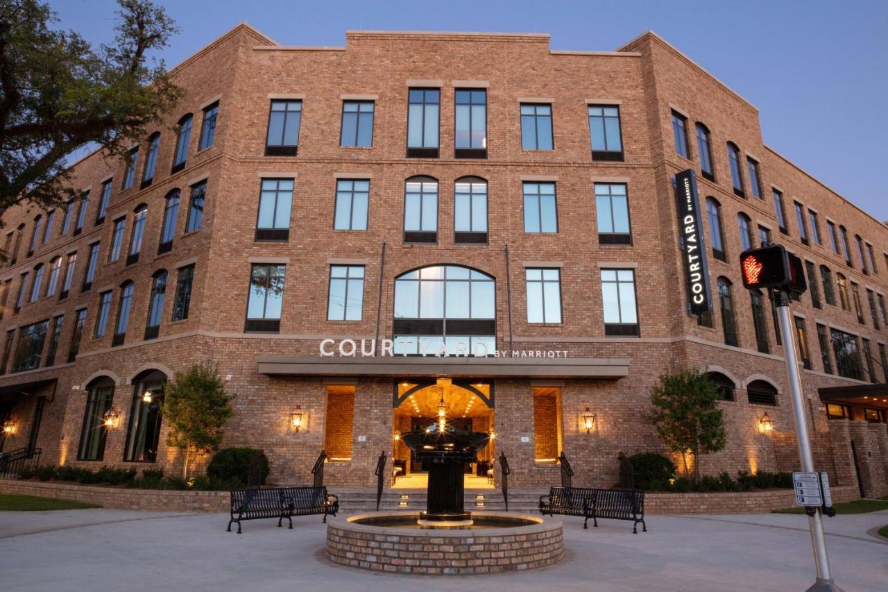 Courtyard By Marriott Thomasville Downtown Exterior foto